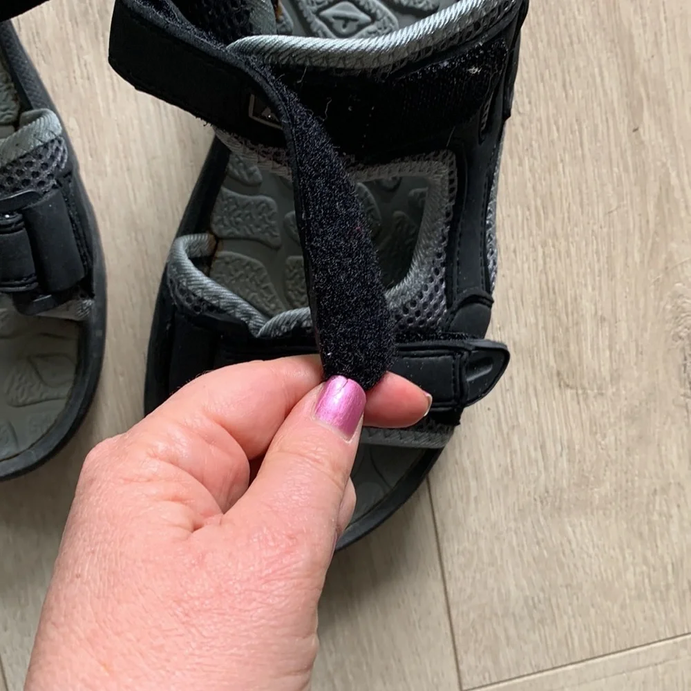 Altra- 11 sandals black and gray - Picture 3 of 7
